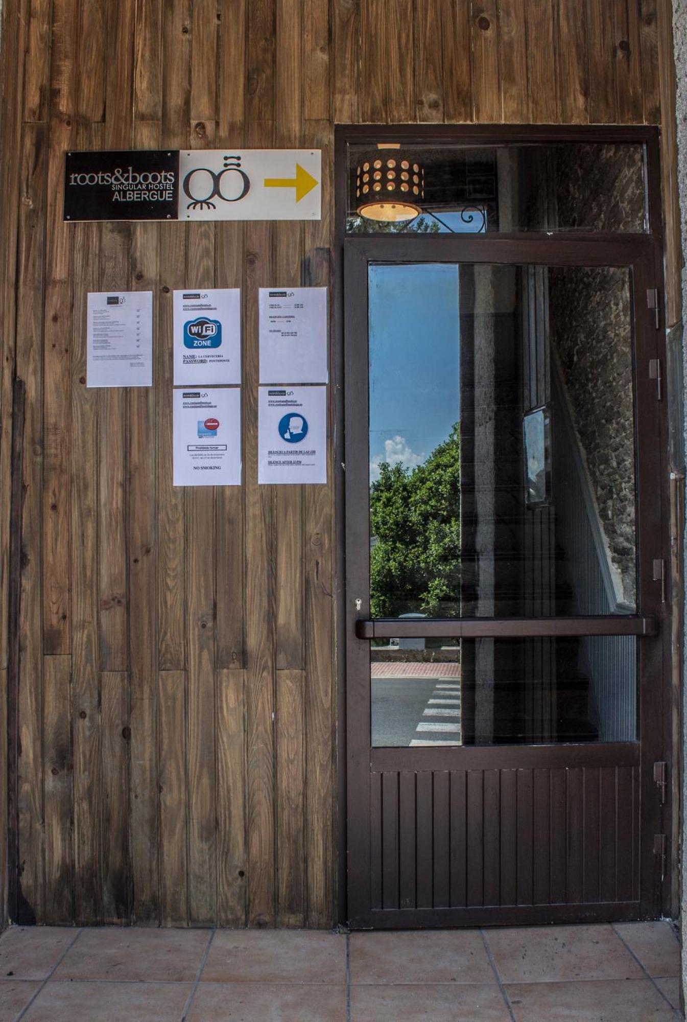 Roots&Boots Lugo Hostel Εξωτερικό φωτογραφία